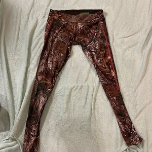 Under Armour camo leggings